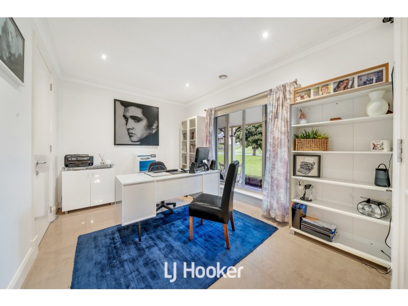 17-18 Hilton Court, Narre Warren North VIC 3804