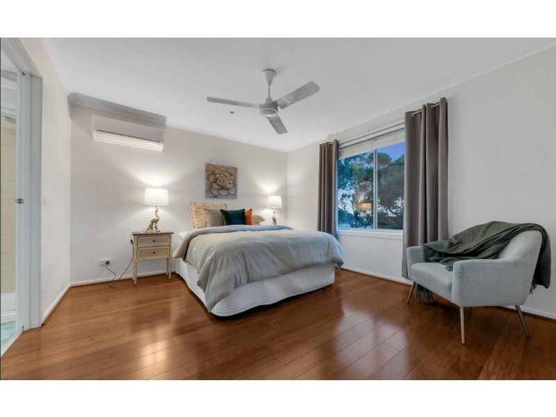 31 Lawrence Drive, Berwick VIC 3806