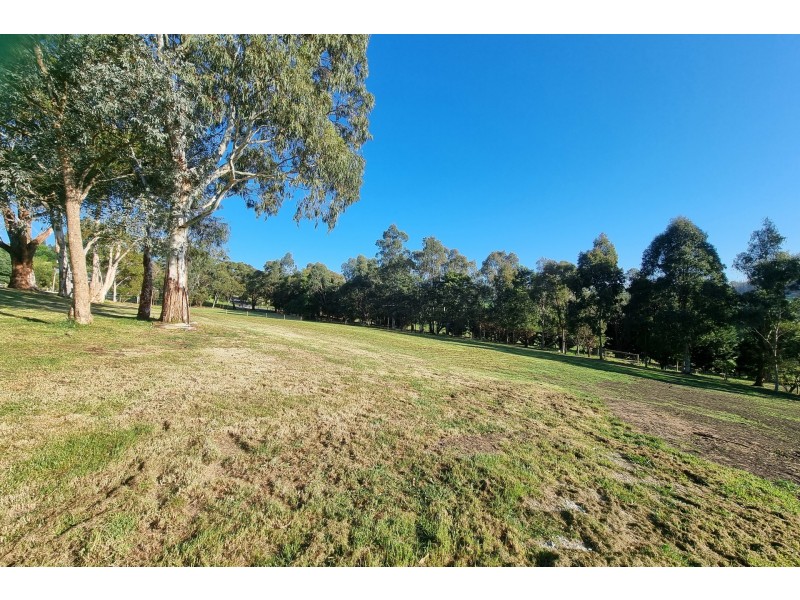 90 Beaumont Road, Berwick VIC 3806