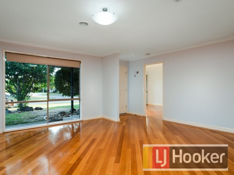 5 Jason Close, Berwick VIC 3806