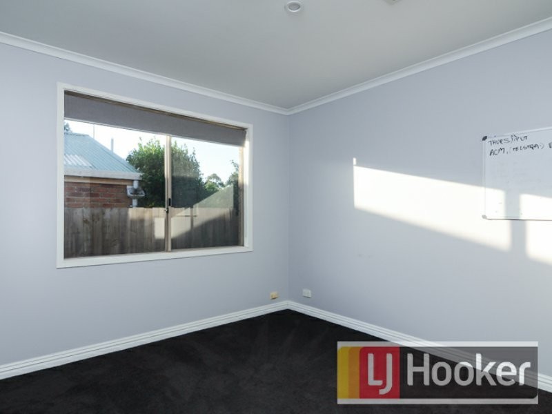 5 Jason Close, Berwick VIC 3806