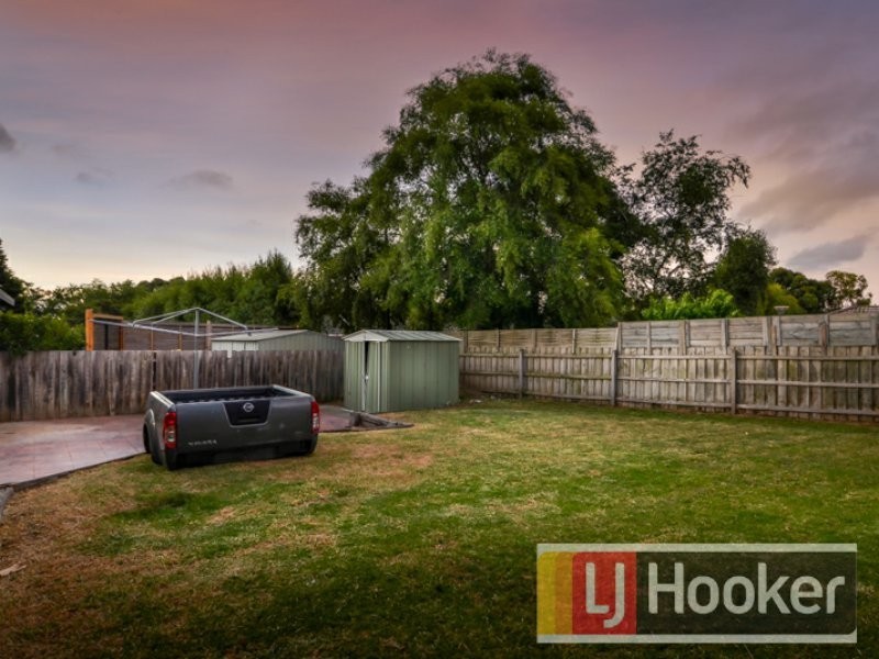 5 Jason Close, Berwick VIC 3806