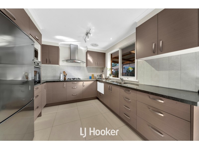 1/15 Florence Avenue, Berwick VIC 3806