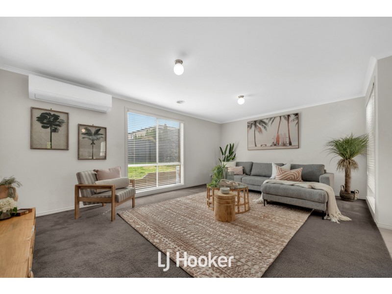 7 Huron Parkway, Pakenham VIC 3810