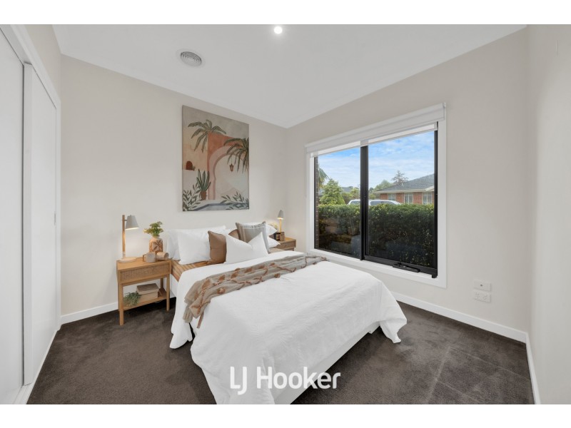 1/6 Railway Avenue, Beaconsfield VIC 3807