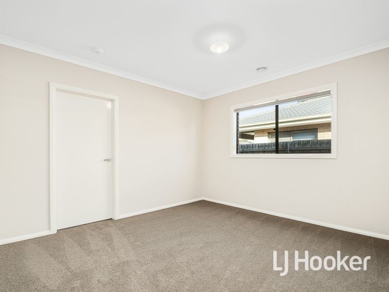 22 Verdant Avenue, Officer VIC 3809