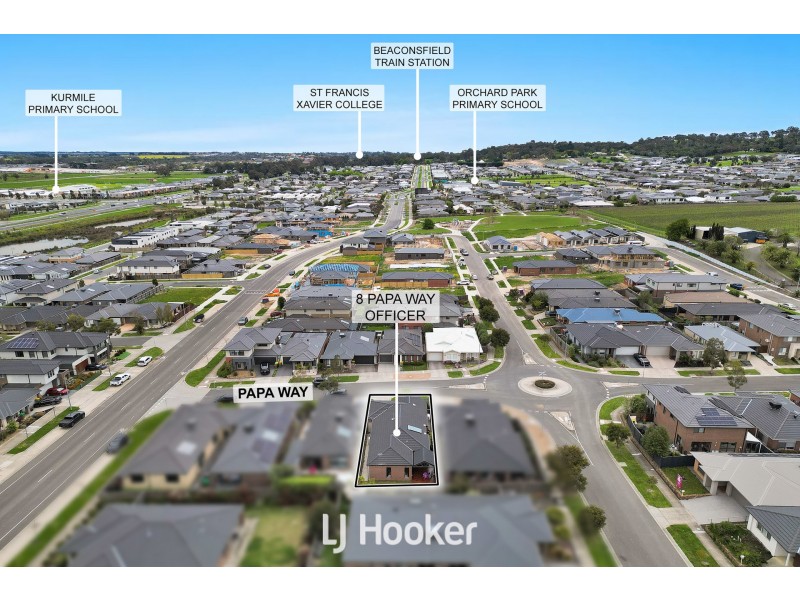 8 Papa Way, Officer VIC 3809