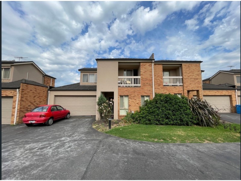 11/101-105 Golf Links Road, Berwick VIC 3806