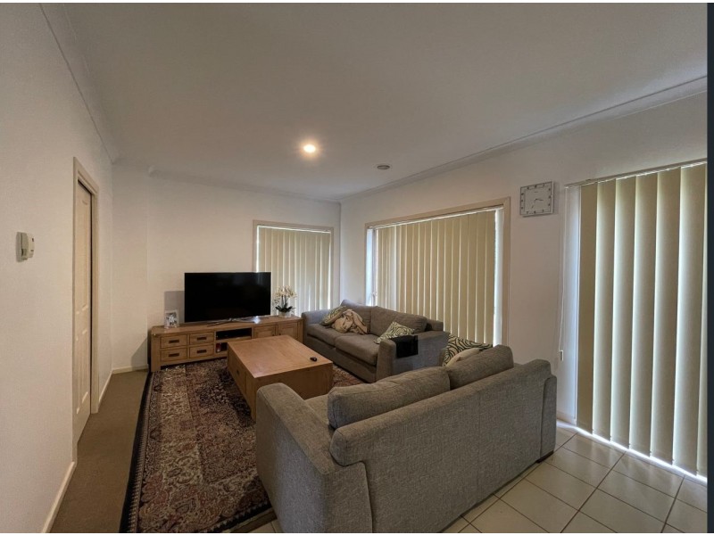 11/101-105 Golf Links Road, Berwick VIC 3806