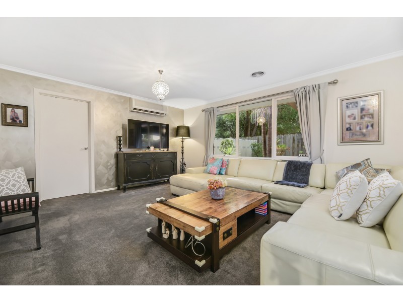 58 Collins Crescent, Berwick VIC 3806