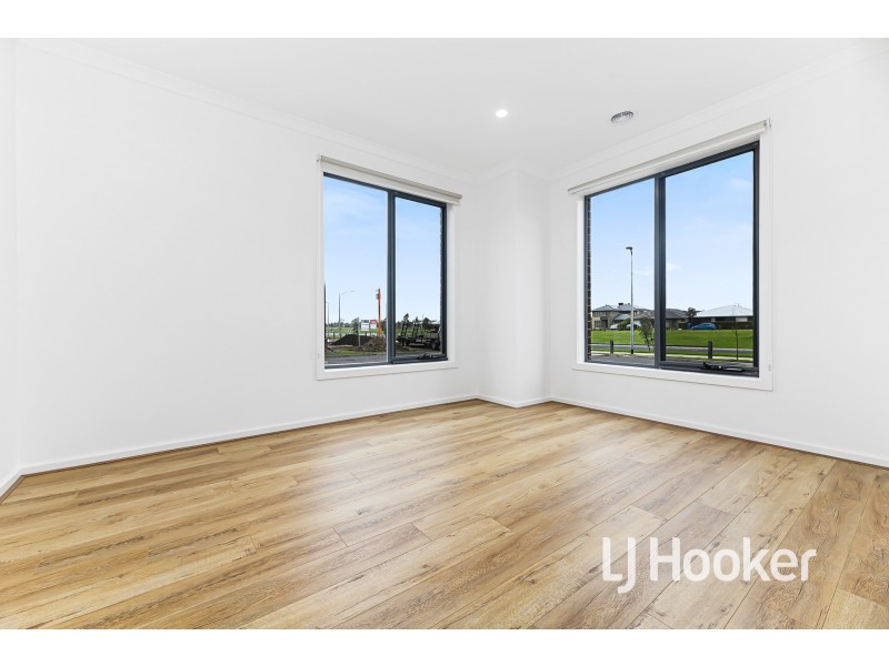 71 Positano Circuit, Berwick VIC 3806