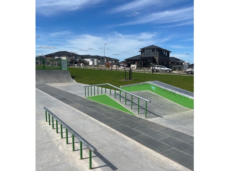 71 Positano Circuit, Berwick VIC 3806