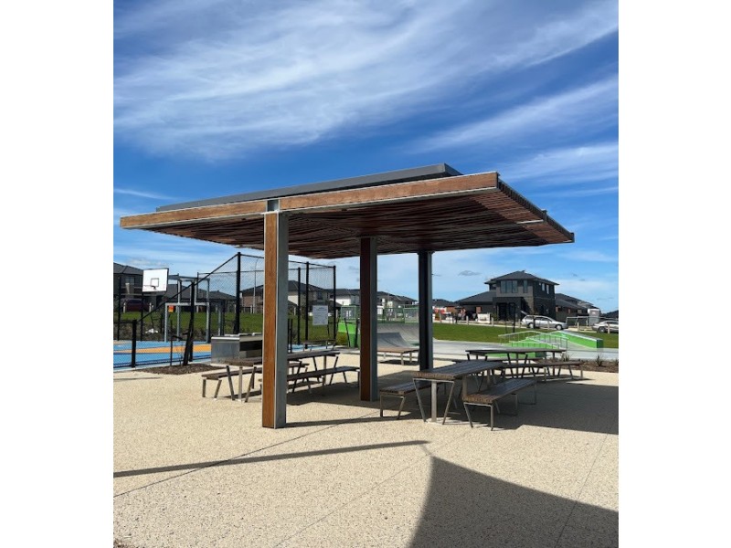 71 Positano Circuit, Berwick VIC 3806