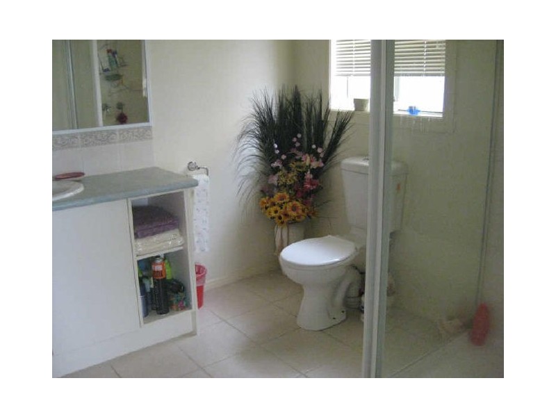 4 Lia Ami Place, Berwick VIC 3806