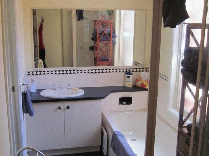 7A Messmate Court, Berwick VIC 3806