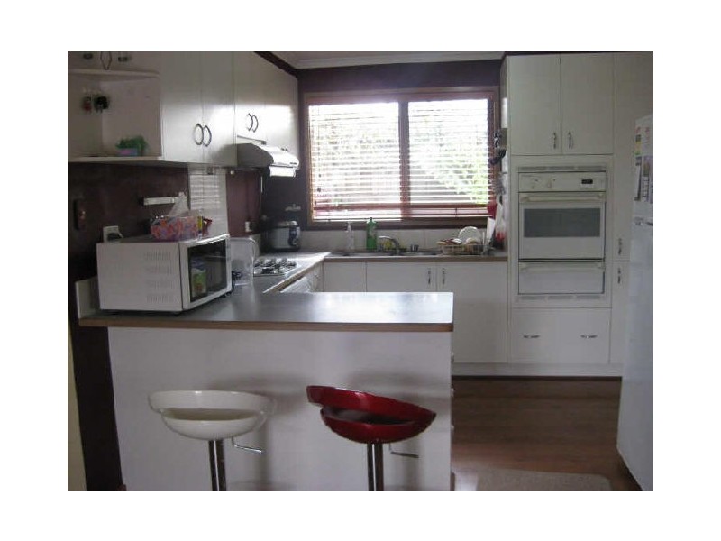 9 Pinnacle Place, Berwick VIC 3806