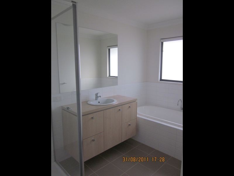 70 Meridian Circuit, Berwick VIC 3806