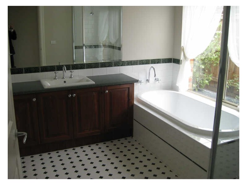 10 Botanic Ridge, Cranbourne South VIC 3977