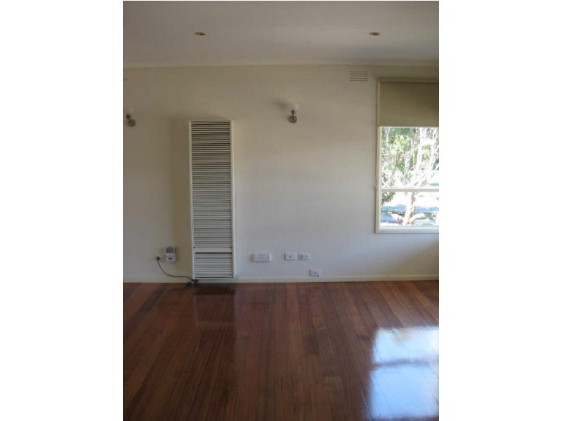 6 Towerhill Road, Frankston VIC 3199