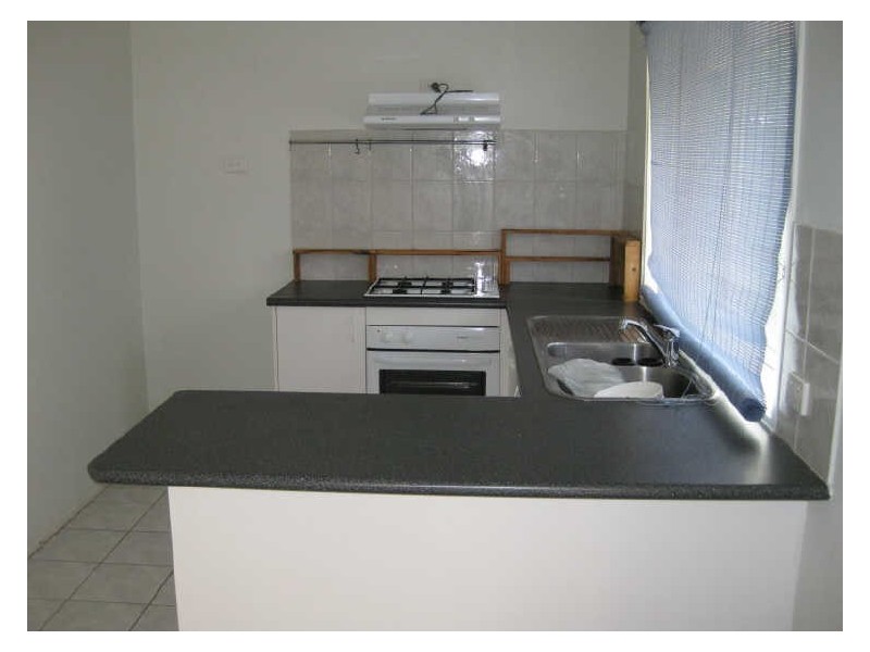 18 Dutton Close, Lynbrook VIC 3975