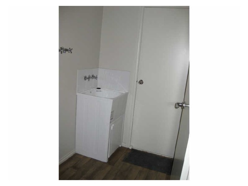 16 Violet Way, Cranbourne VIC 3977