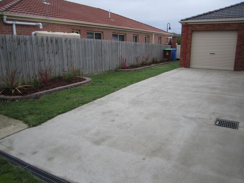 8 Fabriano Place, Narre Warren South VIC 3805