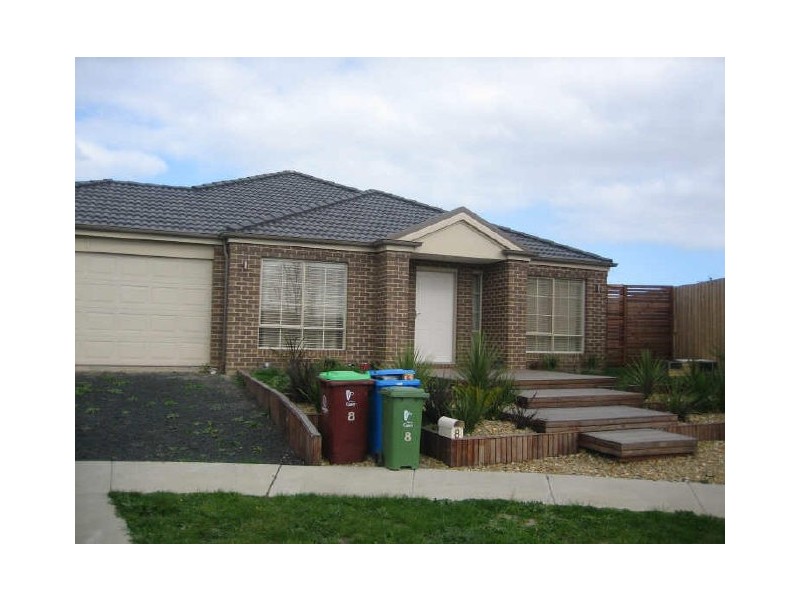 8 Trafalgar Court, Narre Warren South VIC 3805