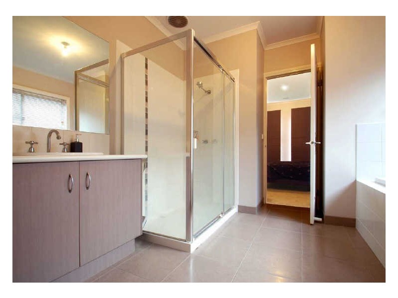 9/278 Narre Warren Cranbourne Road, Cranbourne VIC 3977