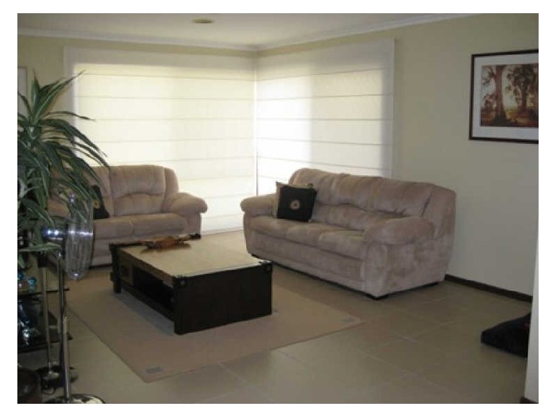 14 Crabill Walk, Narre Warren South VIC 3805