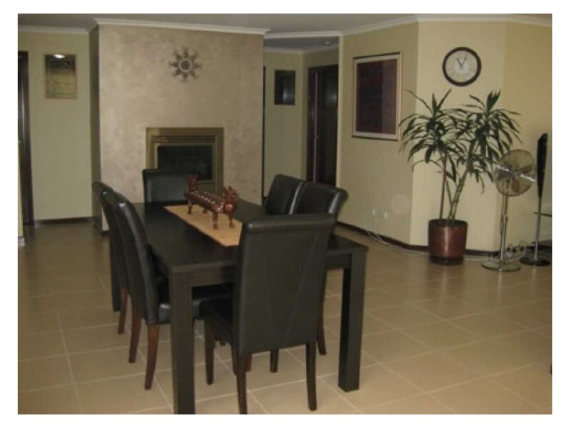 14 Crabill Walk, Narre Warren South VIC 3805