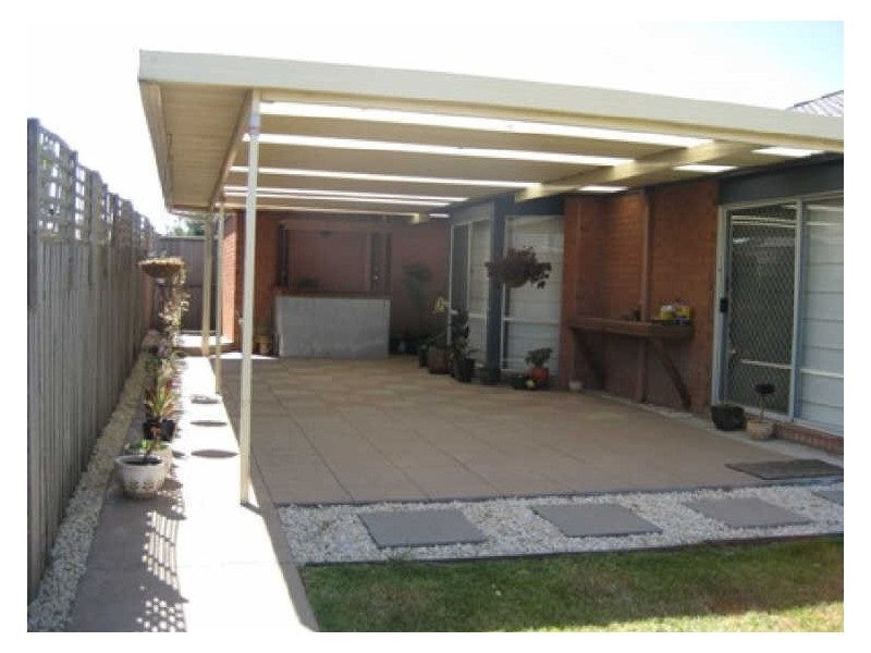 14 Crabill Walk, Narre Warren South VIC 3805