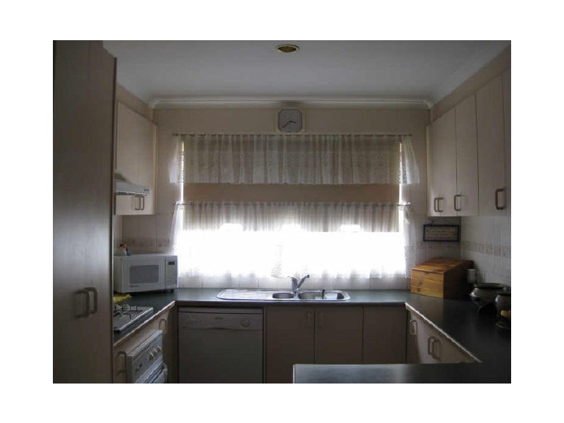 30 Railway Avenue, Beaconsfield VIC 3807