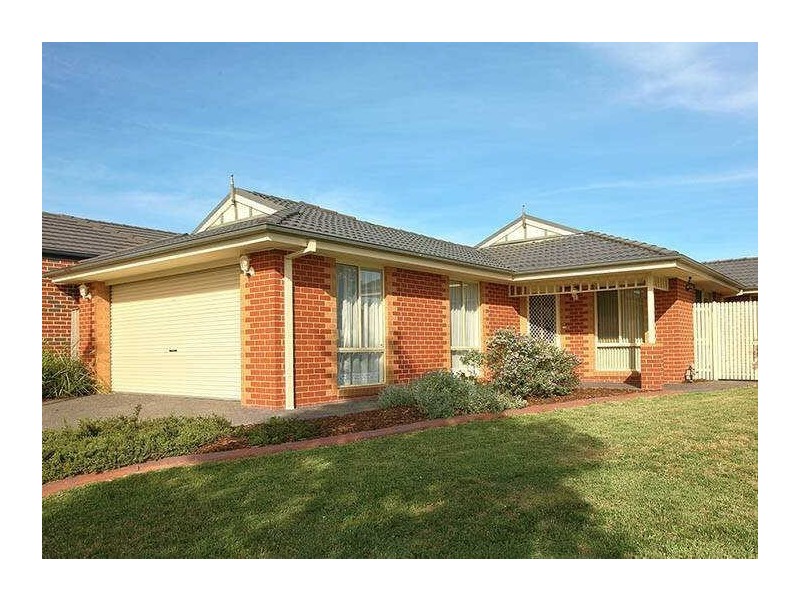 52 Marsh Grove, Berwick VIC 3806