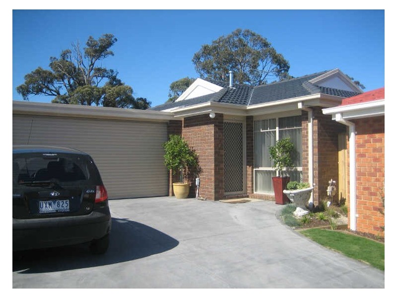 4/16 Daniel Drive, Langwarrin VIC 3910