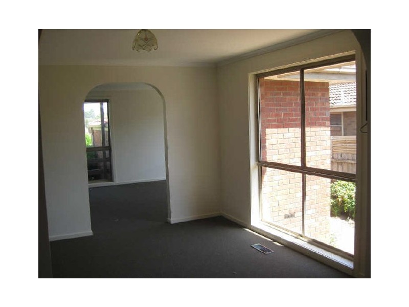 124 Mansfield Street, Berwick VIC 3806