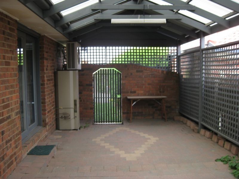 57 Lodge Crescent, Berwick VIC 3806