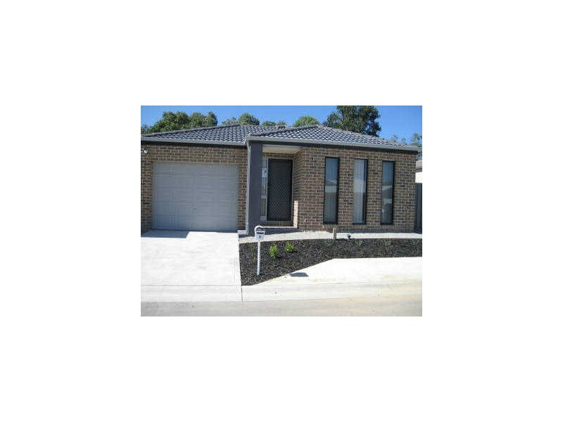 8/80-84 Potts Road, Langwarrin VIC 3910