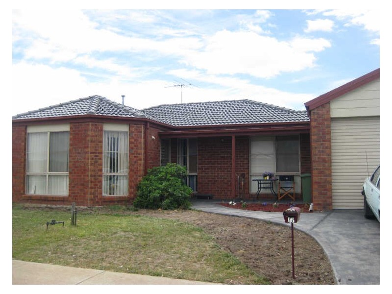 17 Jasa Crescent, Cranbourne VIC 3977
