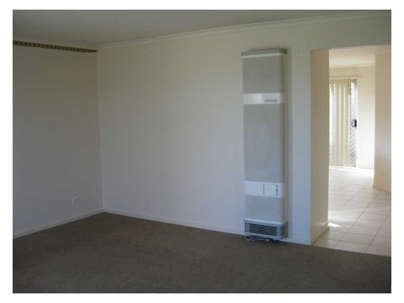 17 Jasa Crescent, Cranbourne VIC 3977