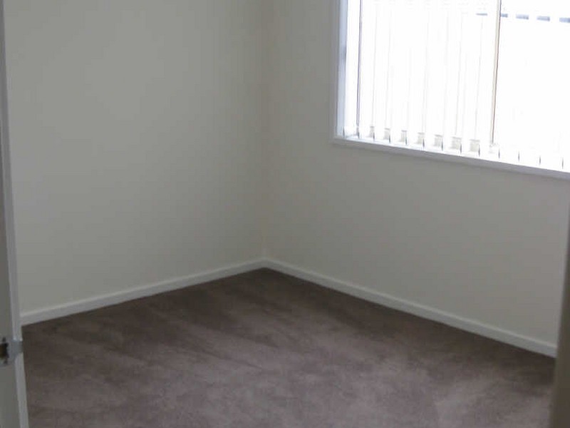 82 Calais Circuit, Cranbourne VIC 3977