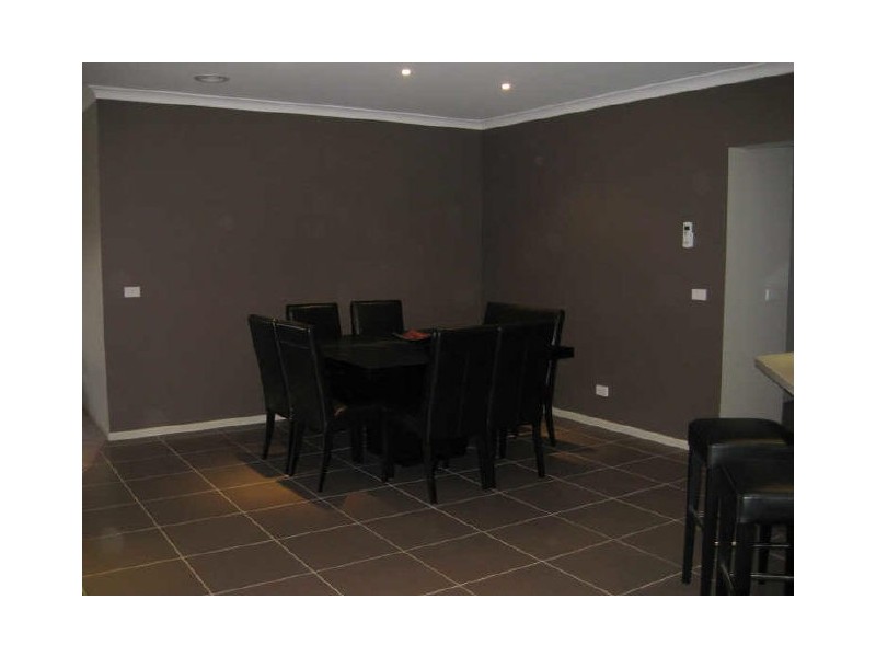 21 Flash Dan Drive, Cranbourne VIC 3977