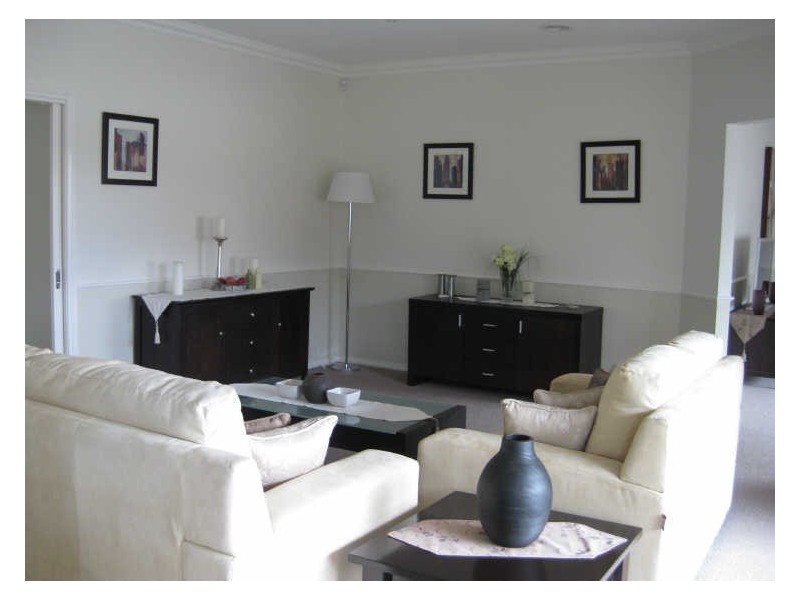 1 Hawkshead Place, Cranbourne North VIC 3977