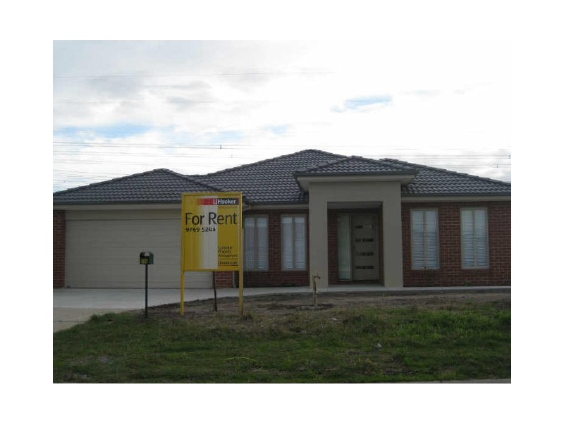 76 Langbourne Drive, Narre Warren South VIC 3805
