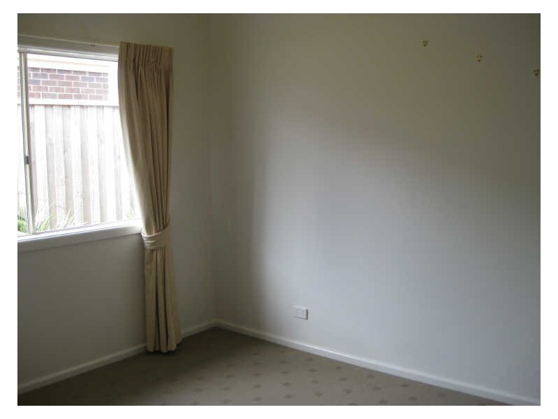 4 Waterbury Street, Cranbourne VIC 3977