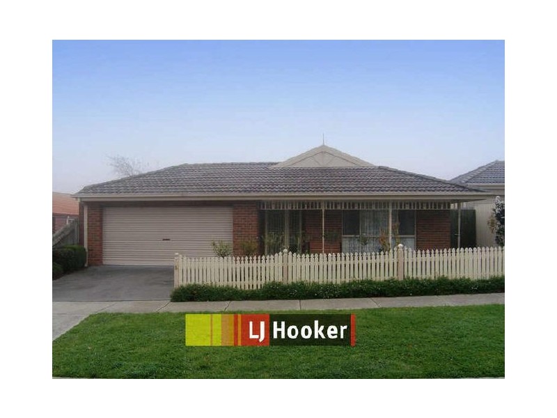 5 Kirrilee Court, Berwick VIC 3806