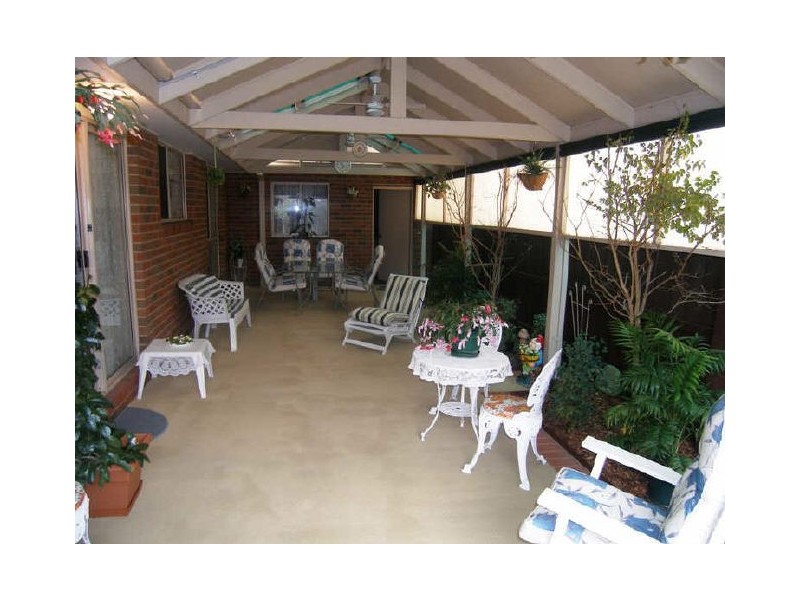 5 Kirrilee Court, Berwick VIC 3806