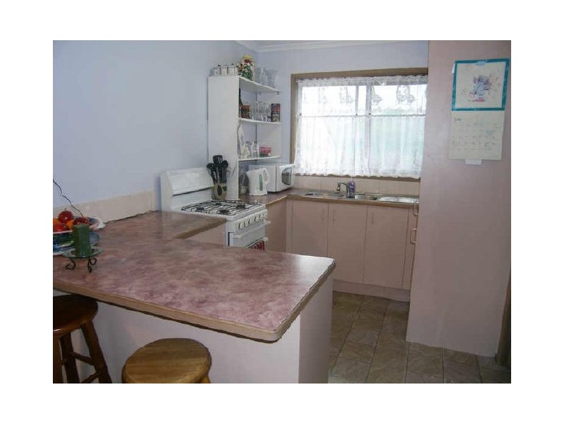 2 Festival Terrace, Berwick VIC 3806