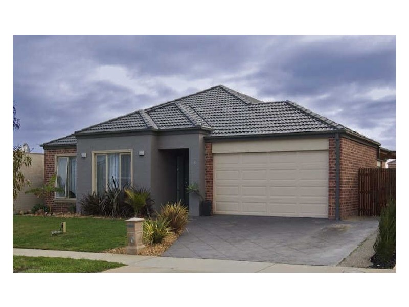 25 Inkerman Street, Berwick VIC 3806