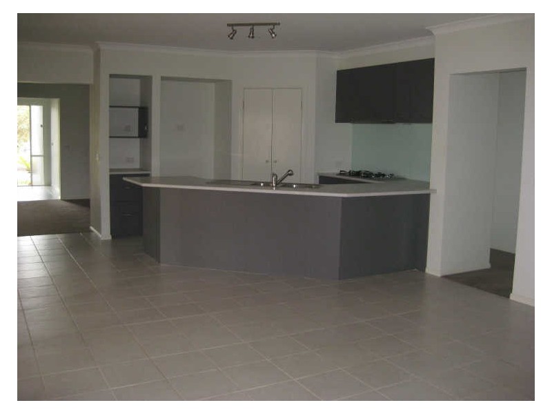 25 Inkerman Street, Berwick VIC 3806