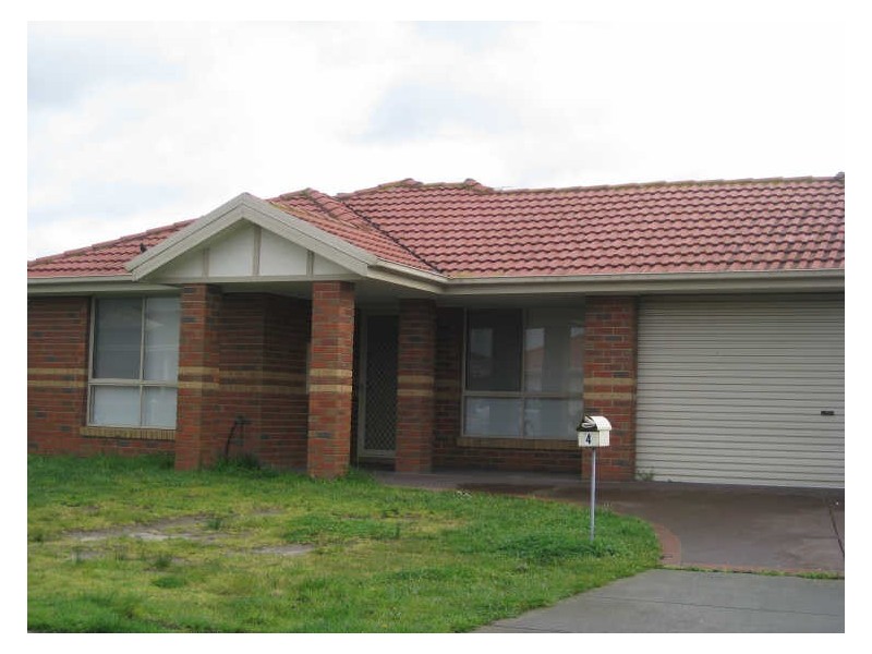 4 Maude Court, Narre Warren VIC 3805